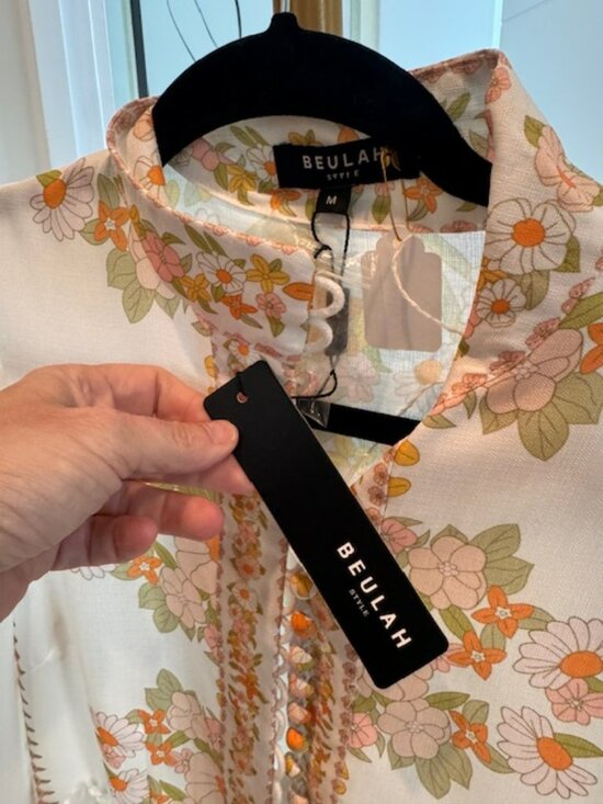 NWT - Beulah Leila Floral Retro Dress, Belted, Button Up Tuckernuck Exclusive - Picture 4 of 13